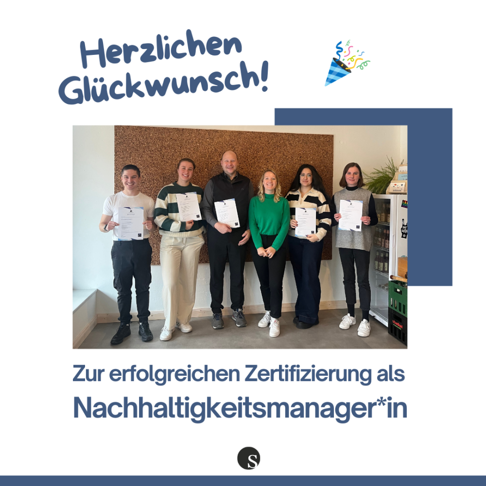 Absolvent*innen zertifizierte*r Nachhaltigkeitsmanager*in